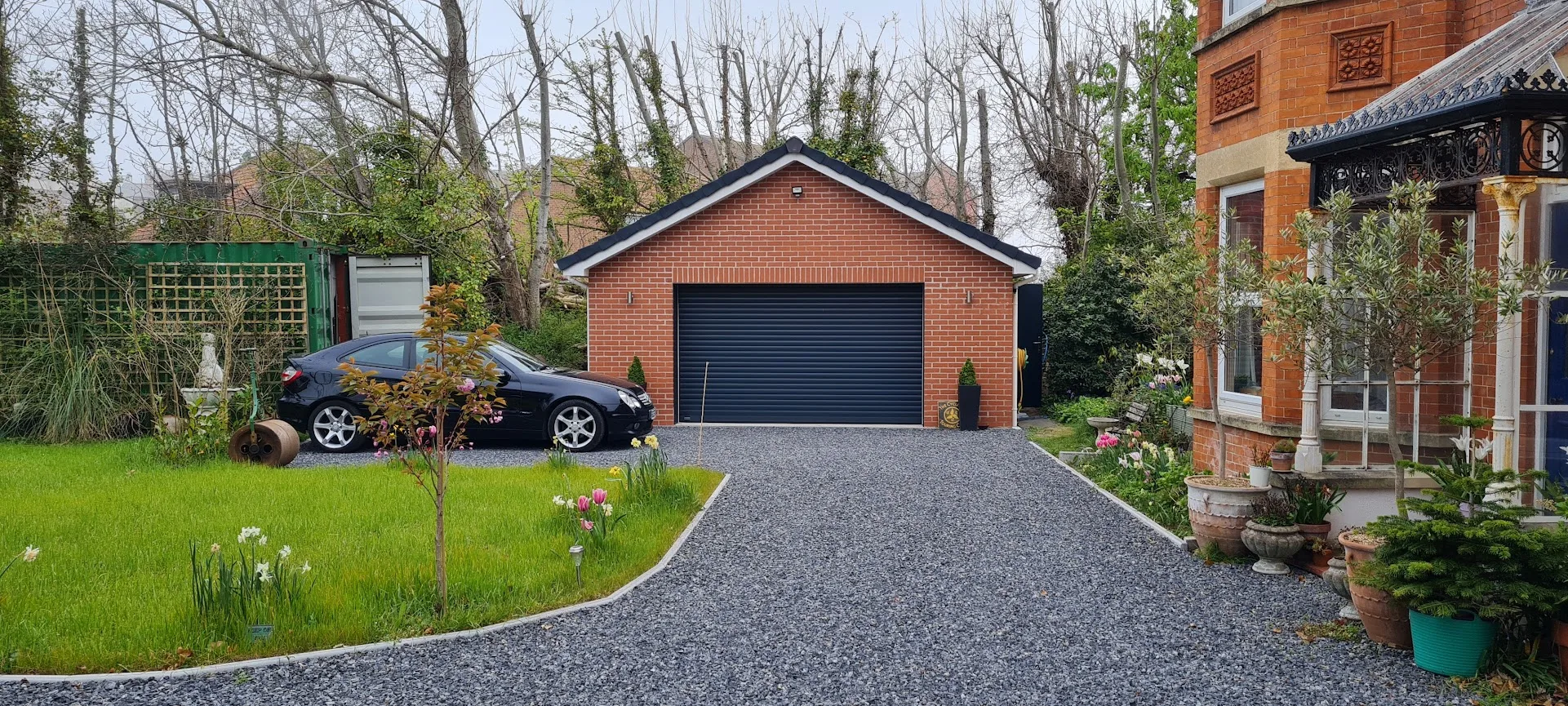 New Garage in Burnham-on-Sea
